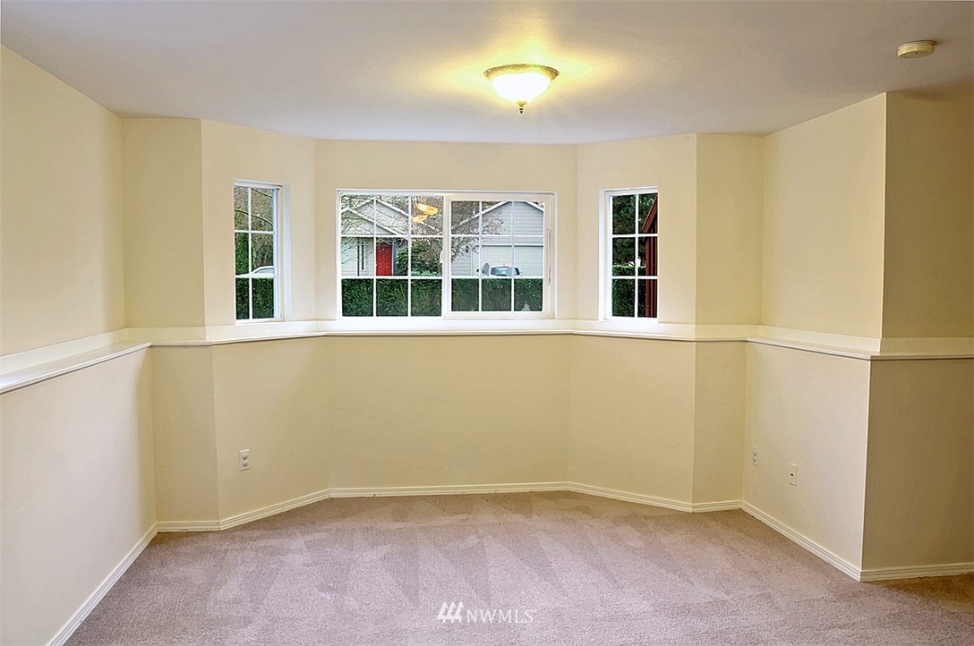 17257 Mountain View Road Southeast Monroe, WA 98272 - Photo 9 of 22 Gallery Image 9