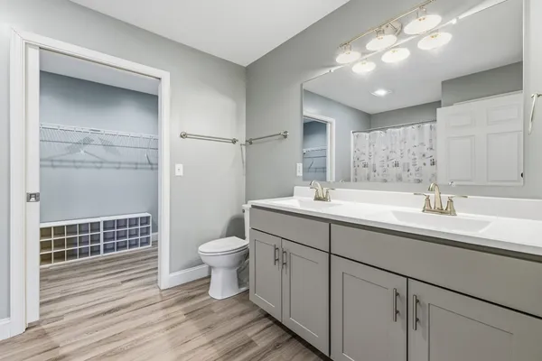 $379,900 | 136 Millstone Street, Bridgewater, VA 22812