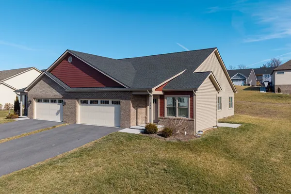 $379,900 | 136 Millstone Street, Bridgewater, VA 22812