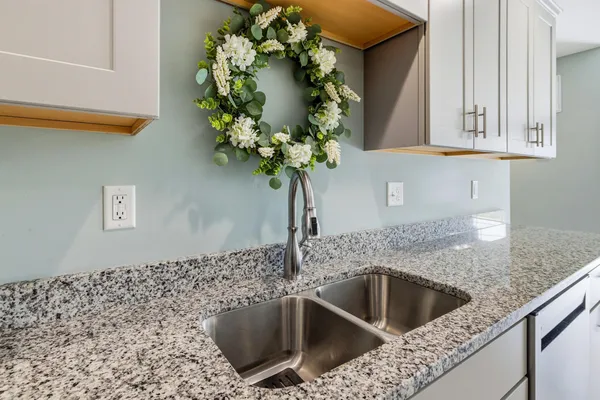 $379,900 | 136 Millstone Street, Bridgewater, VA 22812