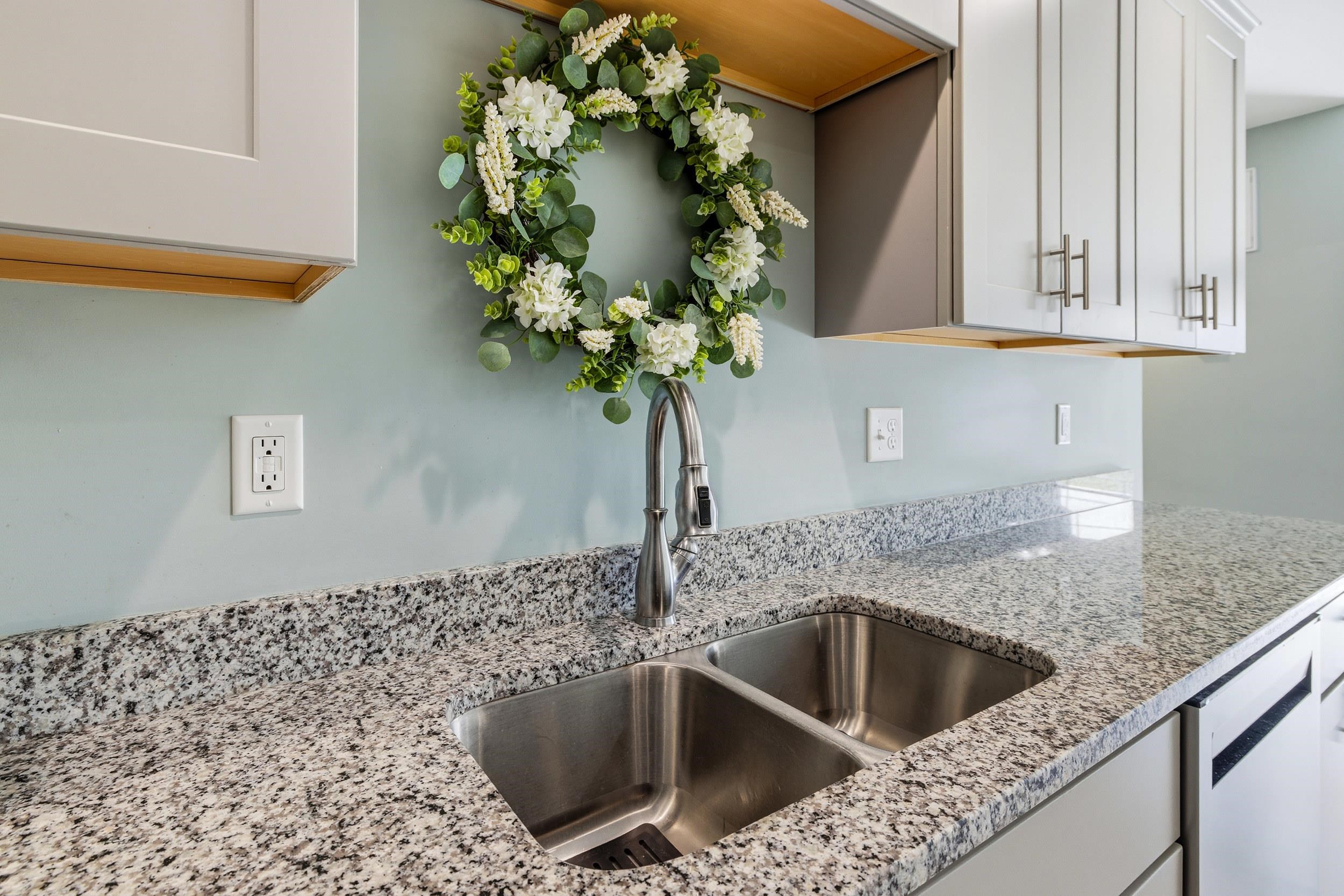 136 Millstone Street Bridgewater, VA 22812 - Photo 7 of 75