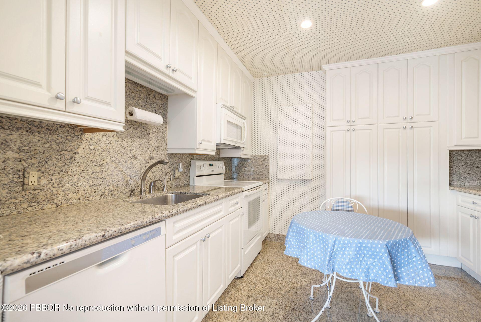 44 Cocoanut Row, Unit 227B Palm Beach, FL 33480 - Photo 10 of 27 10