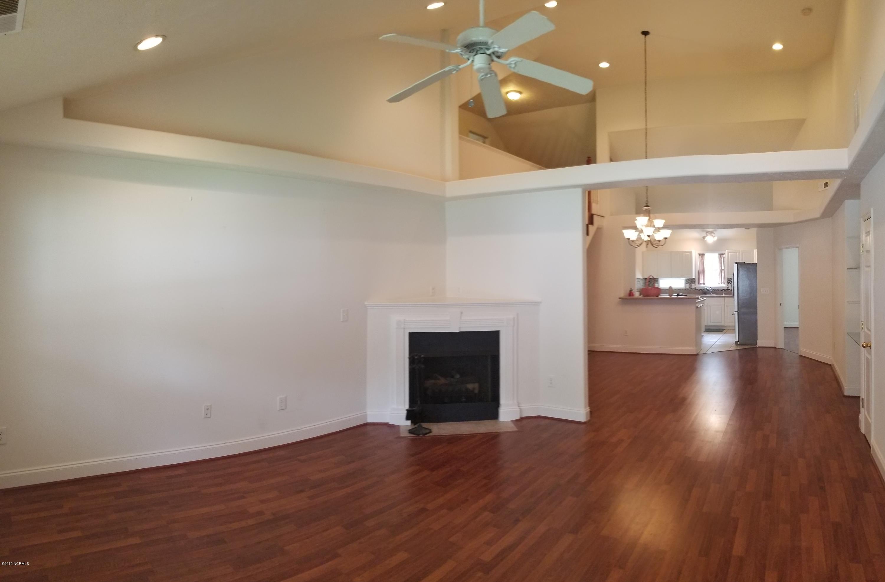 321 Neuchatel Road New Bern, NC 28562 - Photo 13 of 29 2019-08-28 15.04.34