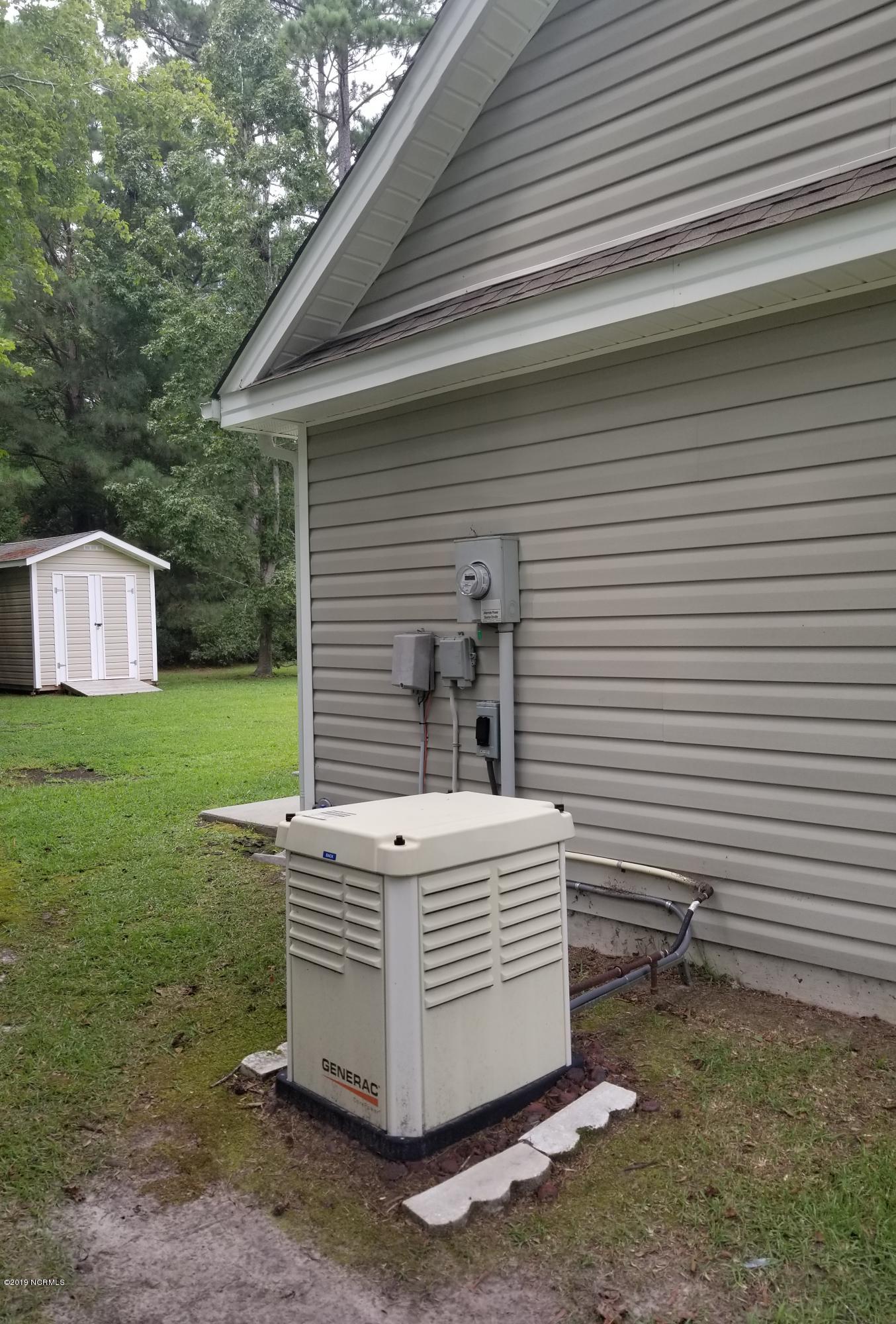 321 Neuchatel Road New Bern, NC 28562 - Photo 16 of 29 2019-08-28 14.52.19