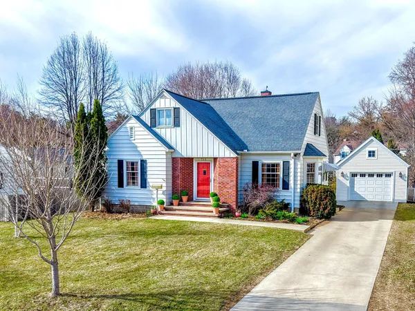 $490,000 | 713 11th Street Southwest, Rochester, MN 55902