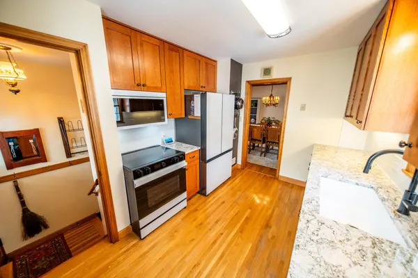 $490,000 | 713 11th Street Southwest, Rochester, MN 55902