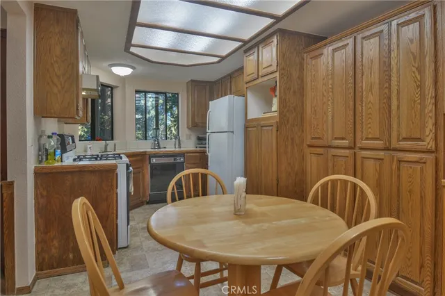 $539,000 | 27494 White Fir, Lake Arrowhead, CA 92352