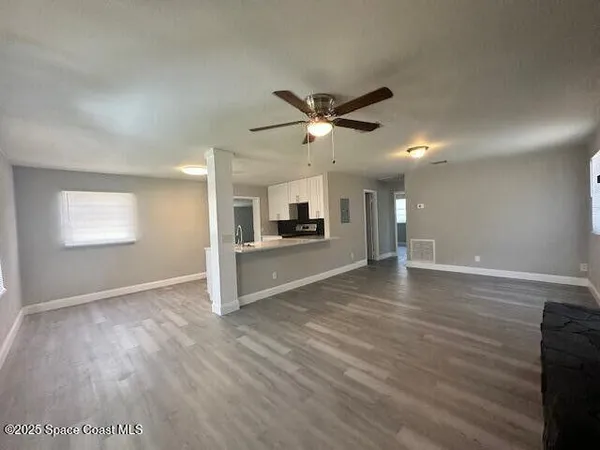 $1,900 | 342 Crown Boulevard, Melbourne, FL 32901