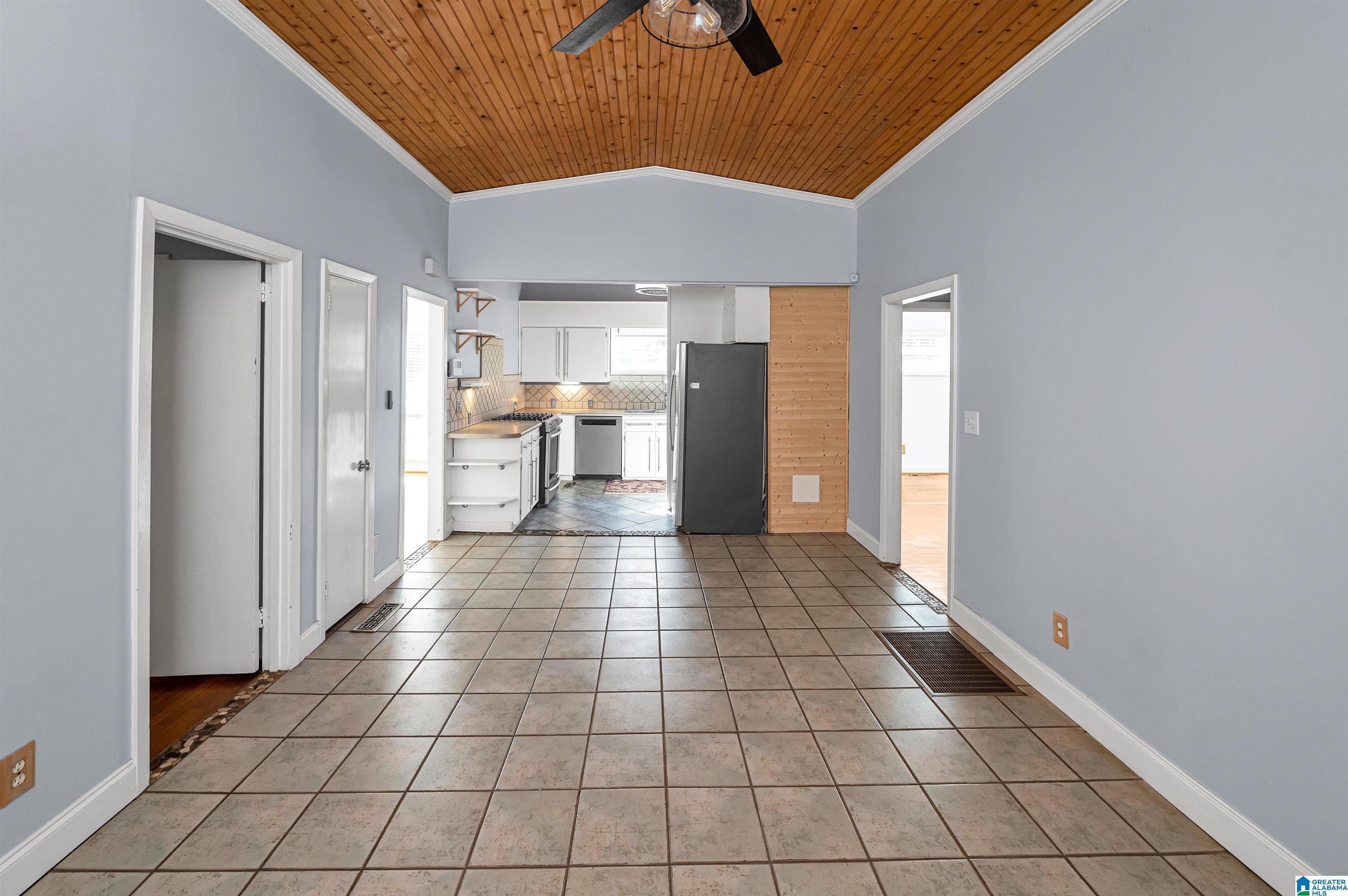 317 Cinnamon Street Birmingham, AL 35210 - Photo 16 of 47