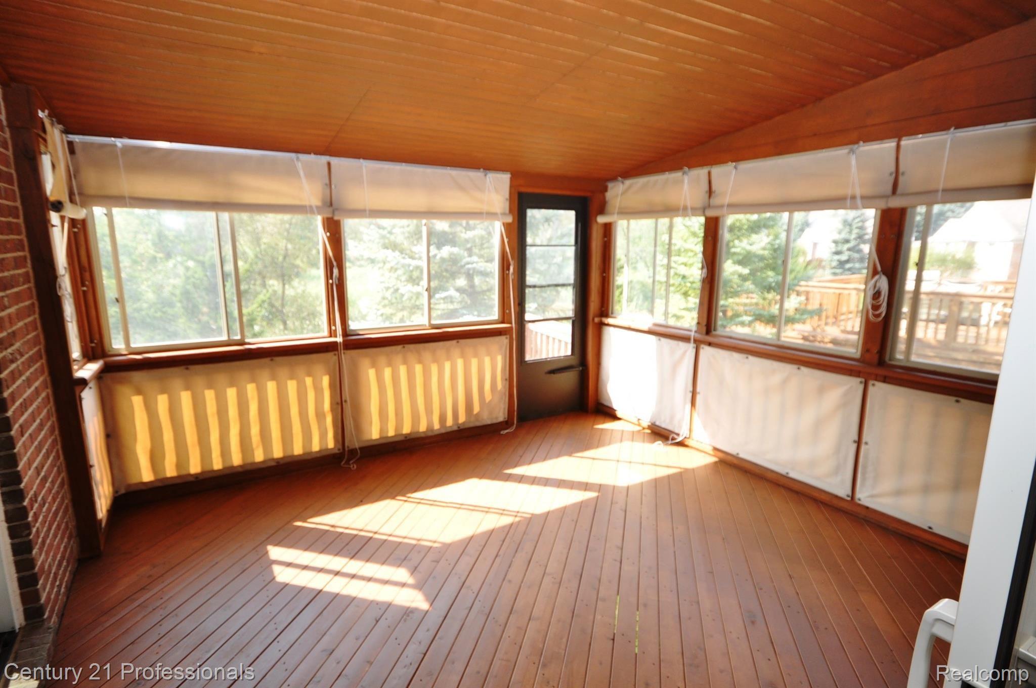 3725 Tremonte Circle Rochester, MI 48306 - Photo 15 of 50 15DSC_1041.JPG