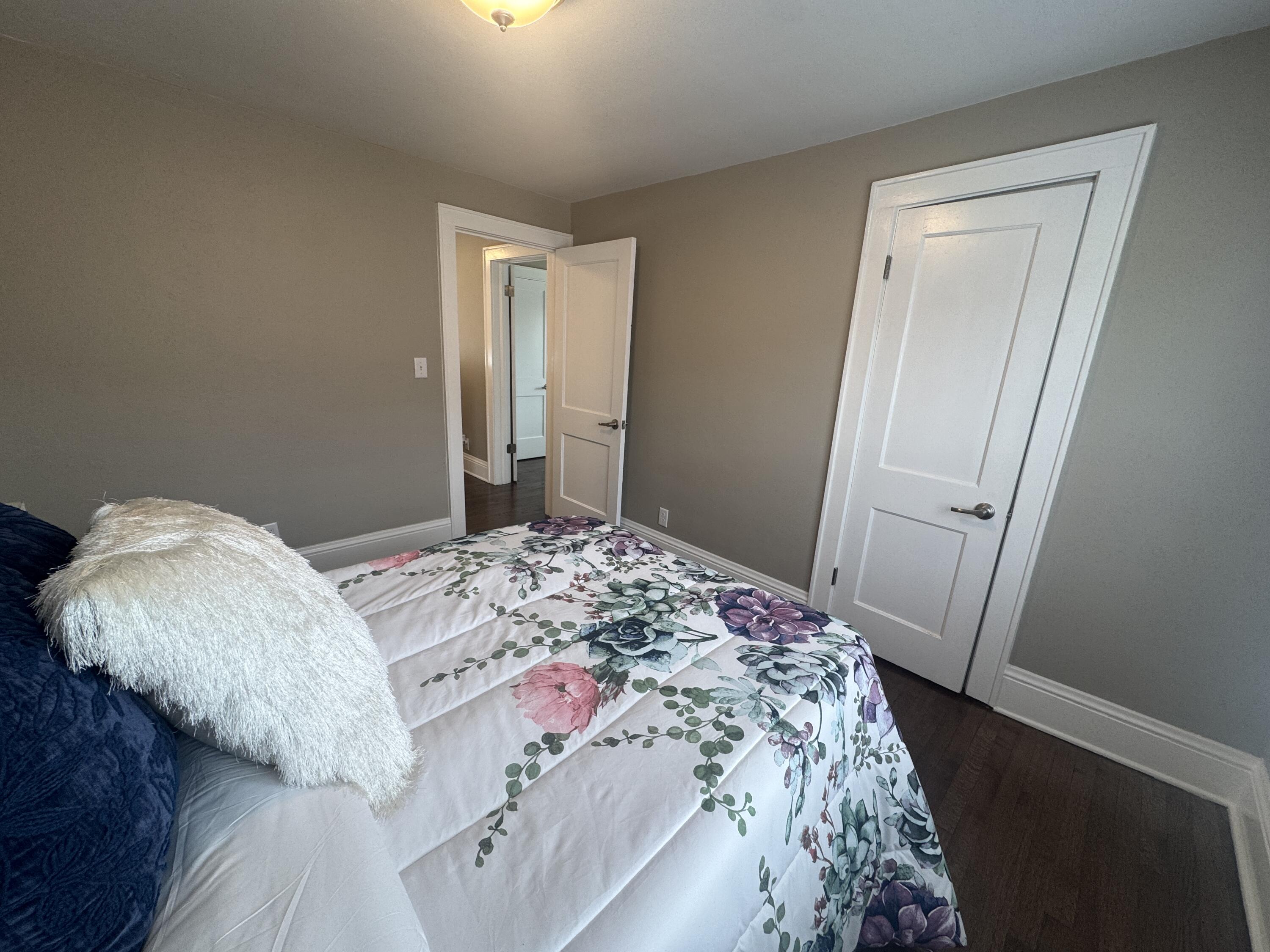 2220 75th Street Kenosha, WI 53143 - Photo 12 of 15 Second bedroom, angle 2