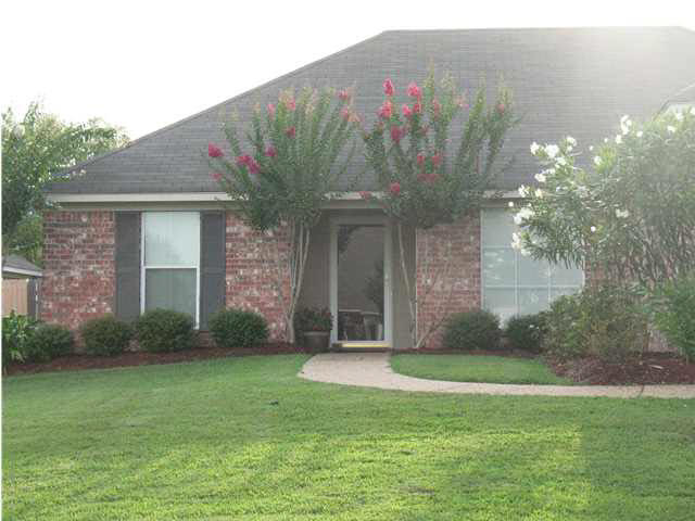 347 Kings Ridge Circle Brandon, MS 39047 - Photo 2 of 8 Photo 2