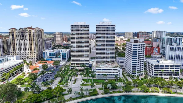 $2,250,000 | 525 South Flagler Drive, Unit 16A, West Palm Beach, FL 33401