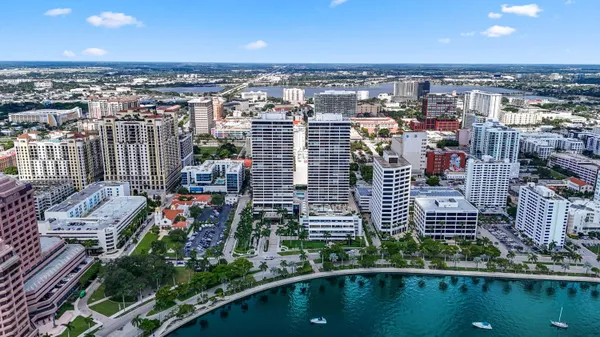 $2,250,000 | 525 South Flagler Drive, Unit 16A, West Palm Beach, FL 33401