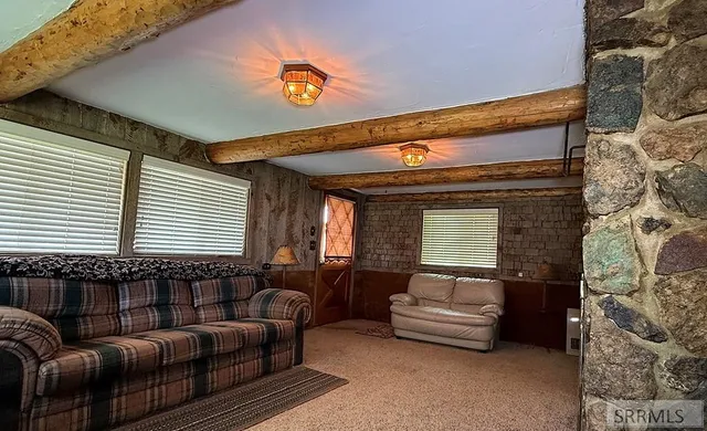 $299,000 | 501 West Pine Street, Mackay, ID 83251