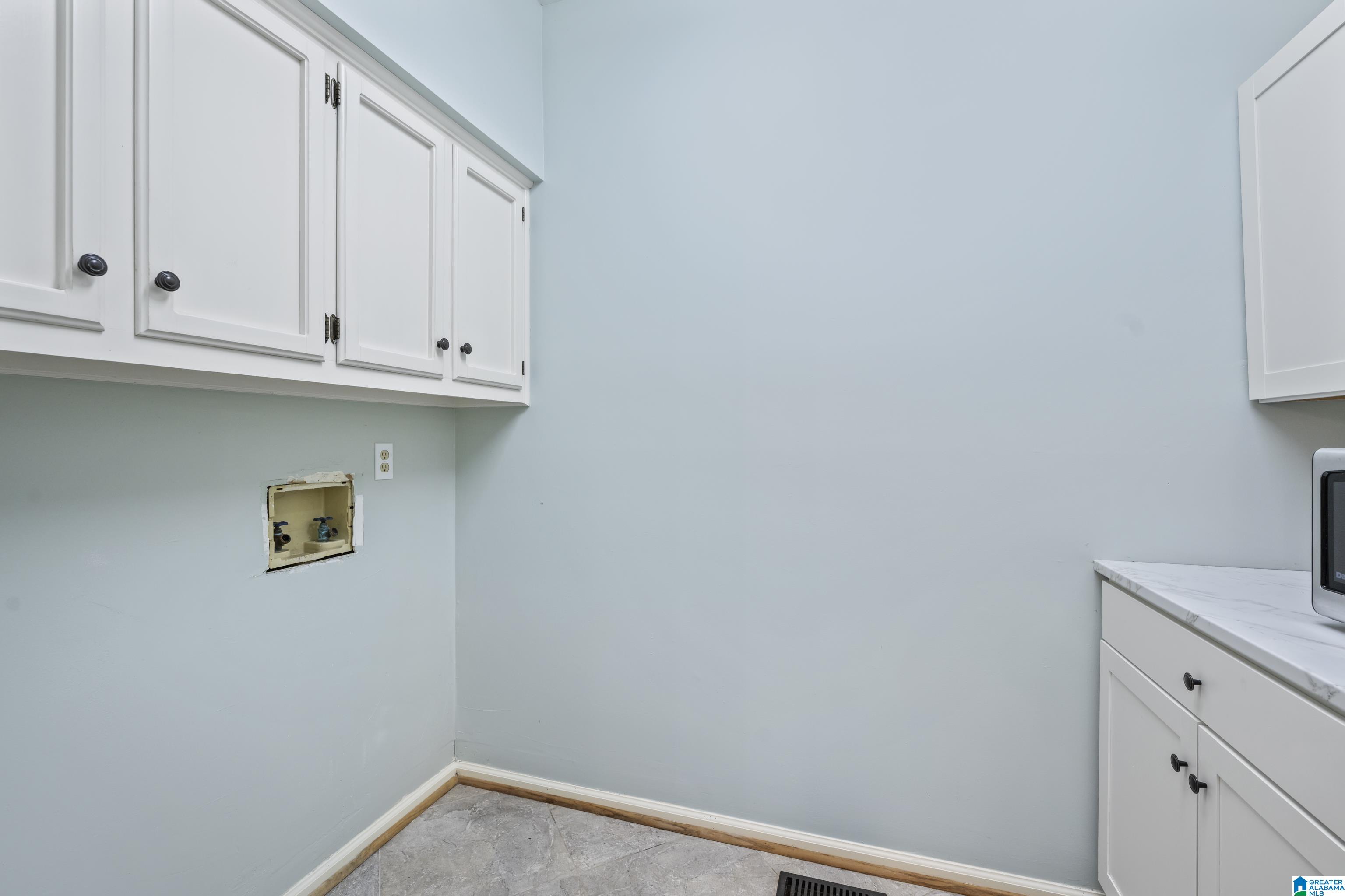 116 Oakmont Road Birmingham, AL 35244 - Photo 13 of 47
