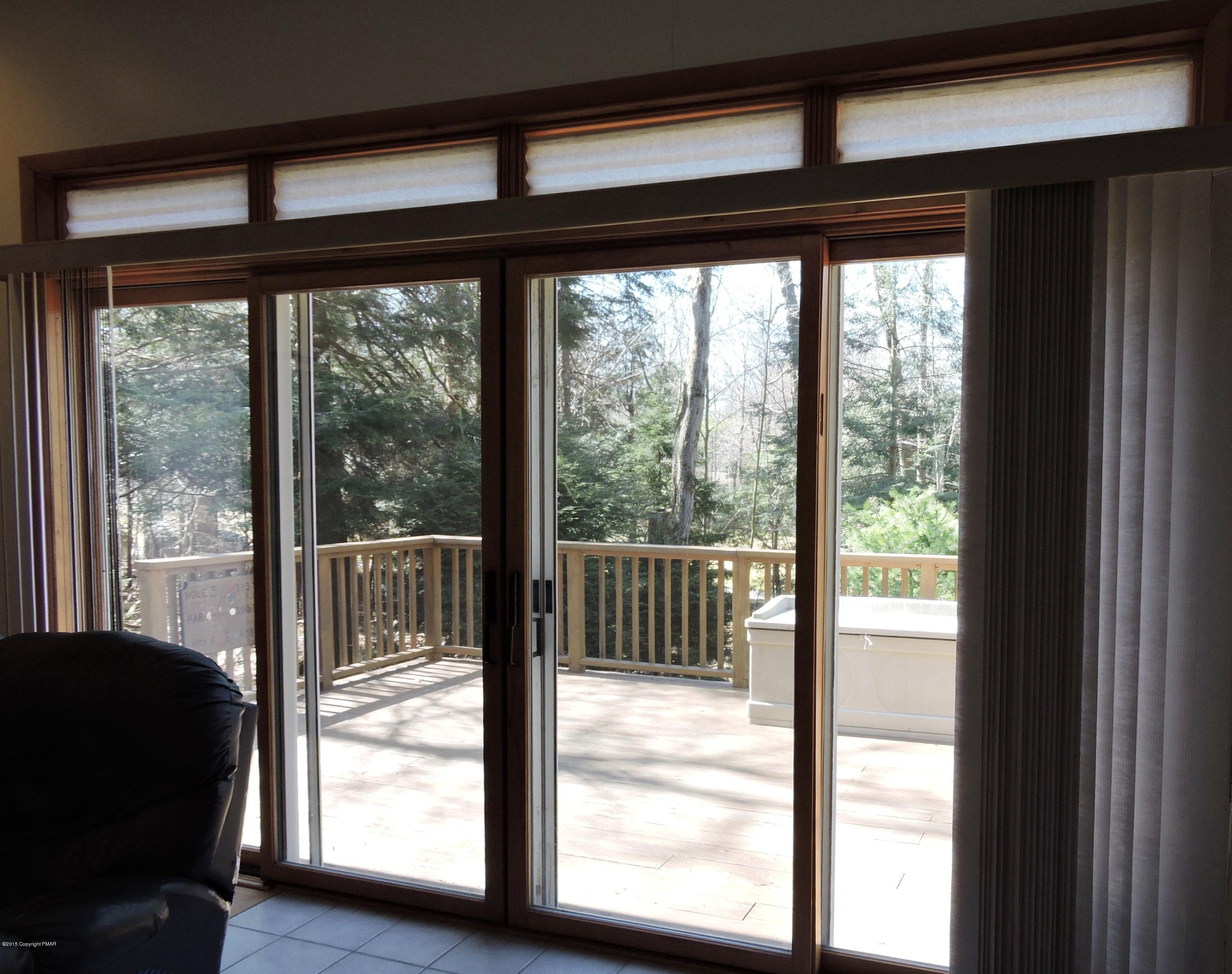 5138 Hounds Ear Road Tobyhanna, PA 18466 - Photo 31 of 56 Large Two Tier Decking