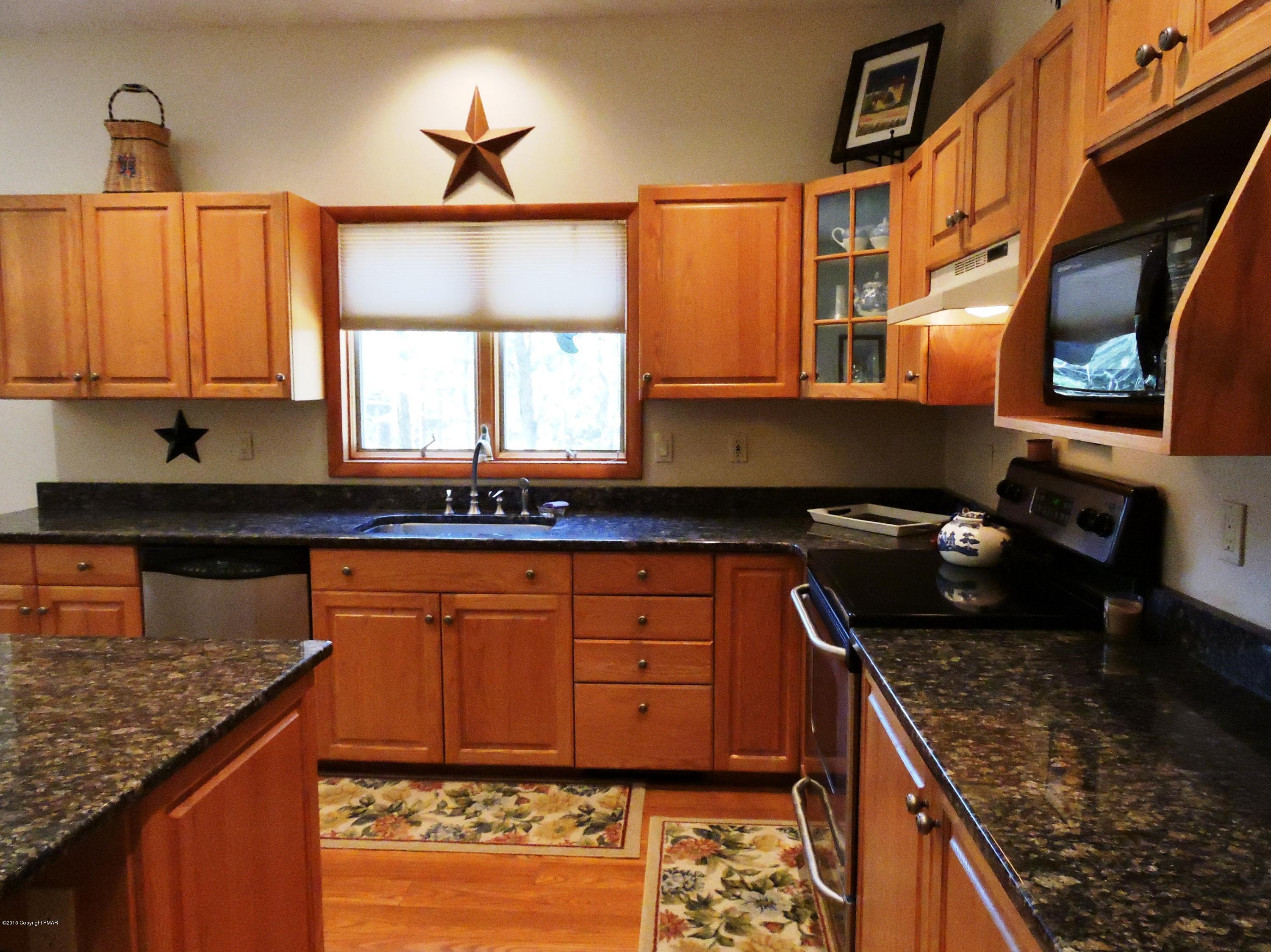 5138 Hounds Ear Road Tobyhanna, PA 18466 - Photo 9 of 56 Granite