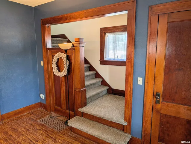 $94,900 | 20560 East 250th Street, Blandinsville, IL 61420