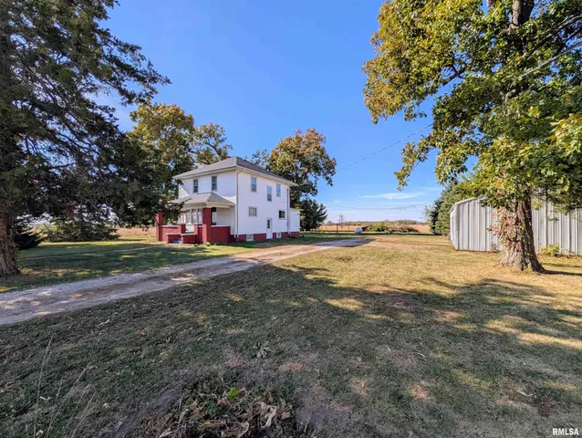 $94,900 | 20560 East 250th Street, Blandinsville, IL 61420