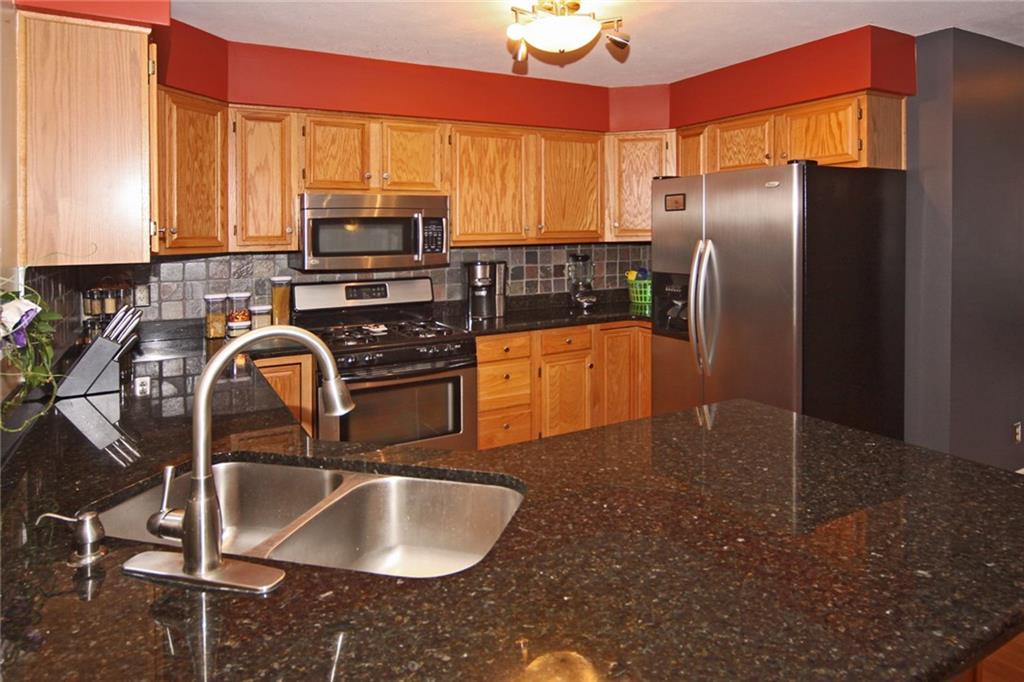 5889 Manning Road Indianapolis, IN 46228 - Photo 6 of 24 Gallery Image 6