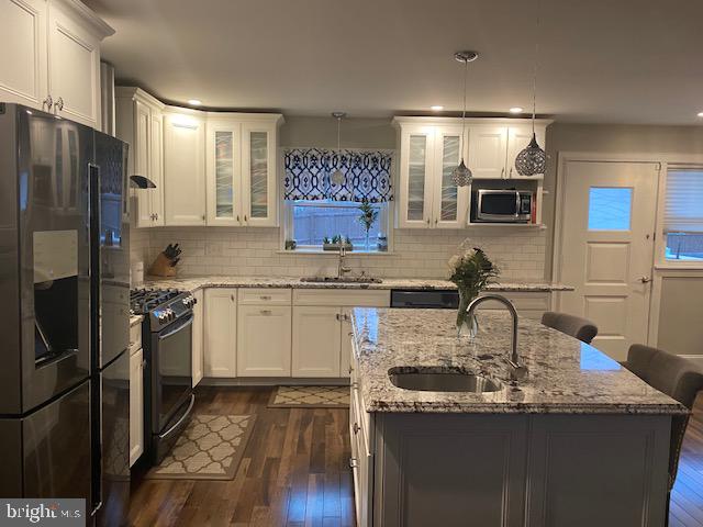 9220 Burbank Road Philadelphia, PA 19115 - Photo 4 of 18