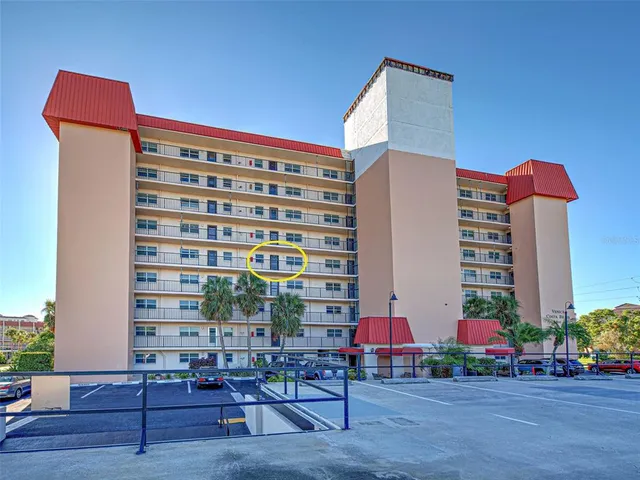 a view of building with outdoor space