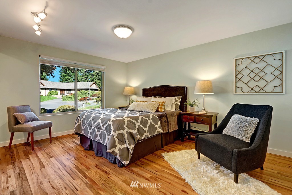 2025 Jones Circle Southeast Renton, WA 98055 - Photo 18 of 25 Gallery Image 18