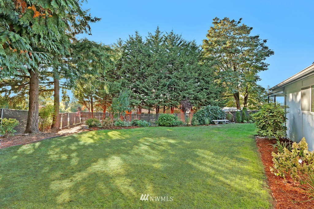 2025 Jones Circle Southeast Renton, WA 98055 - Photo 23 of 25 Gallery Image 23