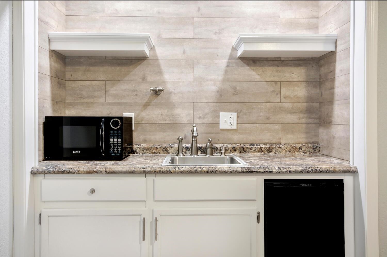 858 Winding Ln Street Derby, KS 67037 - Photo 11 of 19