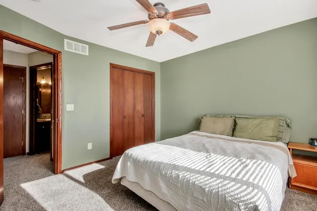 $269,900 | 858 Winding Ln Street, Derby, KS 67037