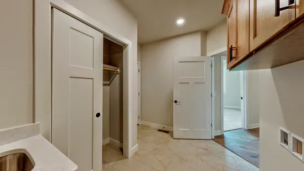 $469,900 | 724 East Reinel Street, Jefferson, WI 53549