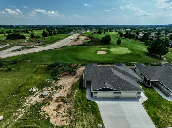 $469,900 | 724 East Reinel Street, Jefferson, WI 53549