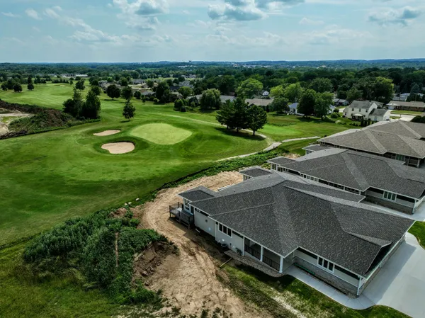 $469,900 | 724 East Reinel Street, Jefferson, WI 53549