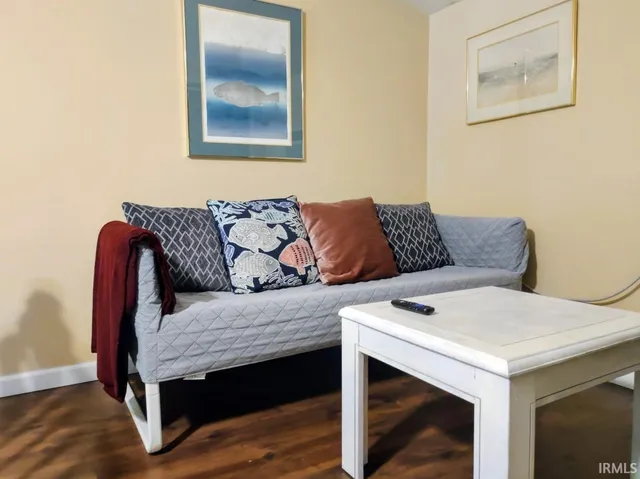 $449,000 | 9207 North Koher Road East, Syracuse, IN 46567