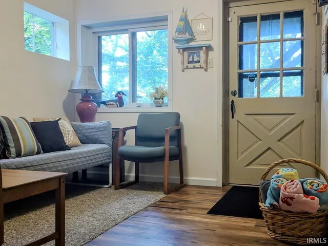 $449,000 | 9207 North Koher Road East, Syracuse, IN 46567