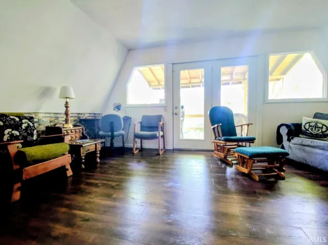 $449,000 | 9207 North Koher Road East, Syracuse, IN 46567