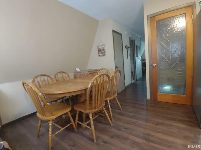 $449,000 | 9207 North Koher Road East, Syracuse, IN 46567