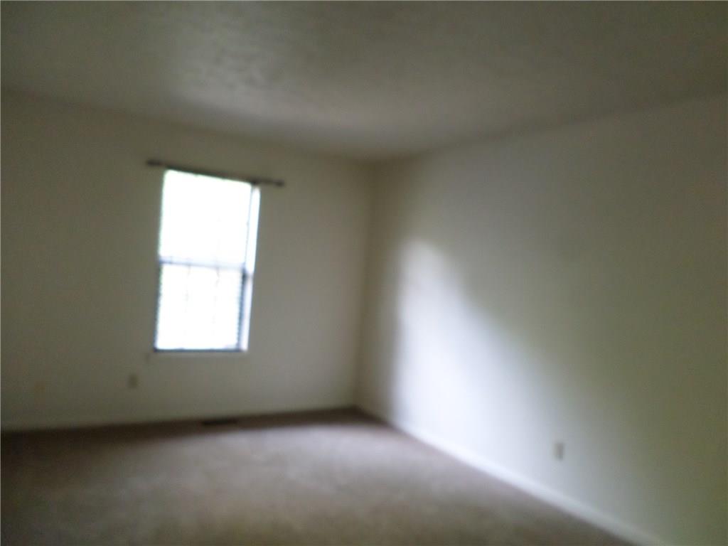 3185 Valley Farms Road Indianapolis, IN 46214 - Photo 5 of 22 Gallery Image 5