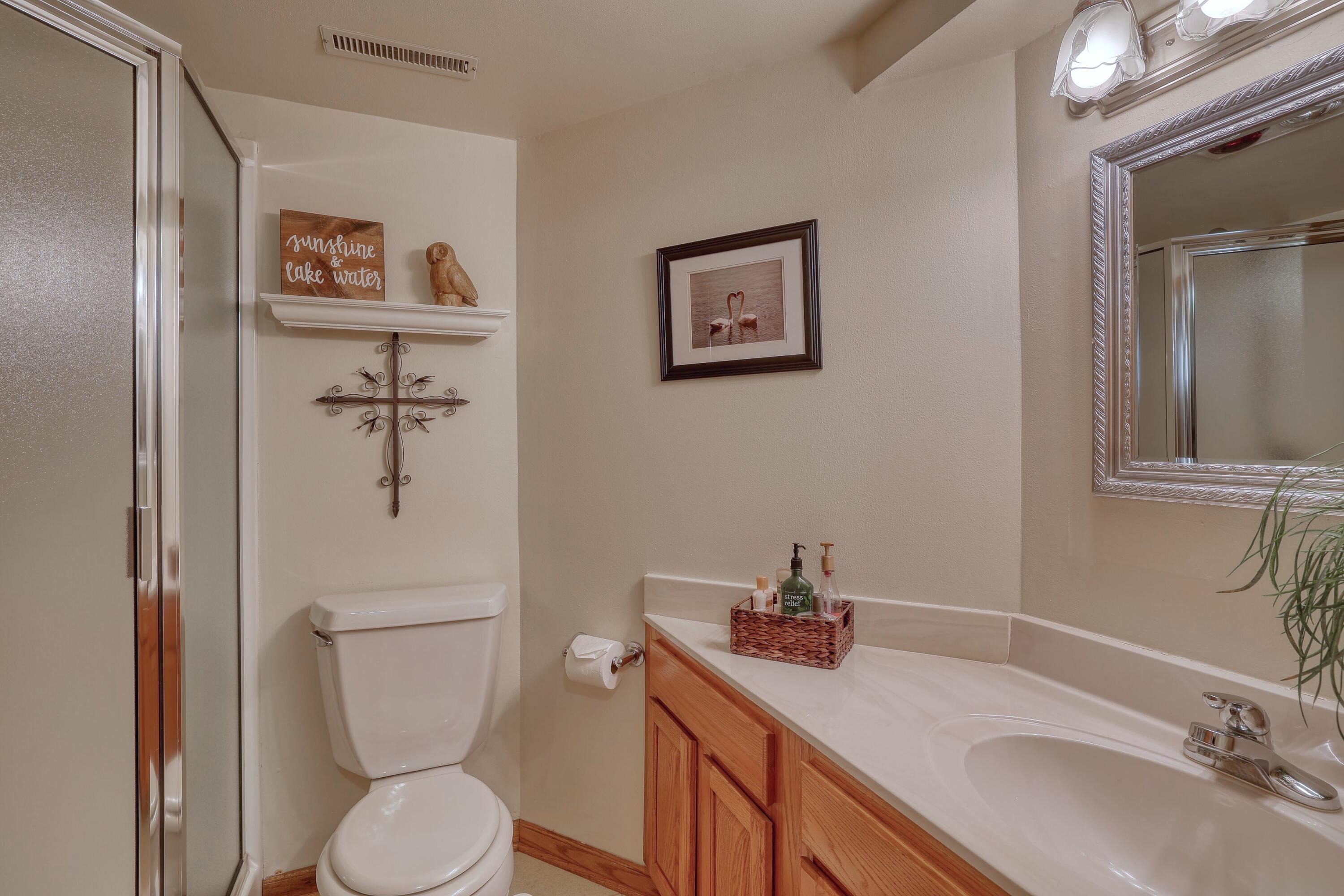 W347N6022 Rd I Oconomowoc, WI 53066 - Photo 31 of 45 28