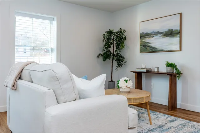 $369,900 | 32 Exchange Street, Unit 101, East Greenwich, RI 02818