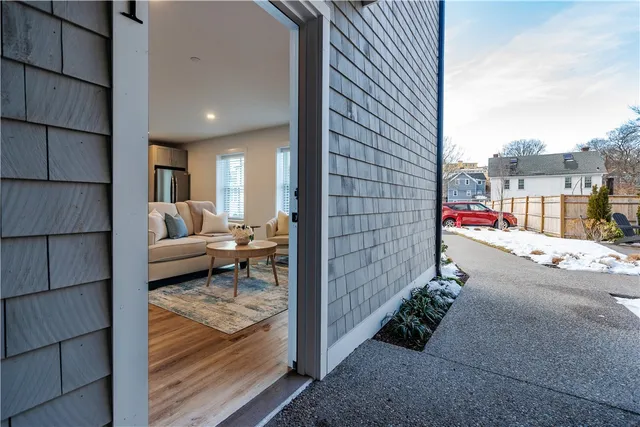 $369,900 | 32 Exchange Street, Unit 101, East Greenwich, RI 02818