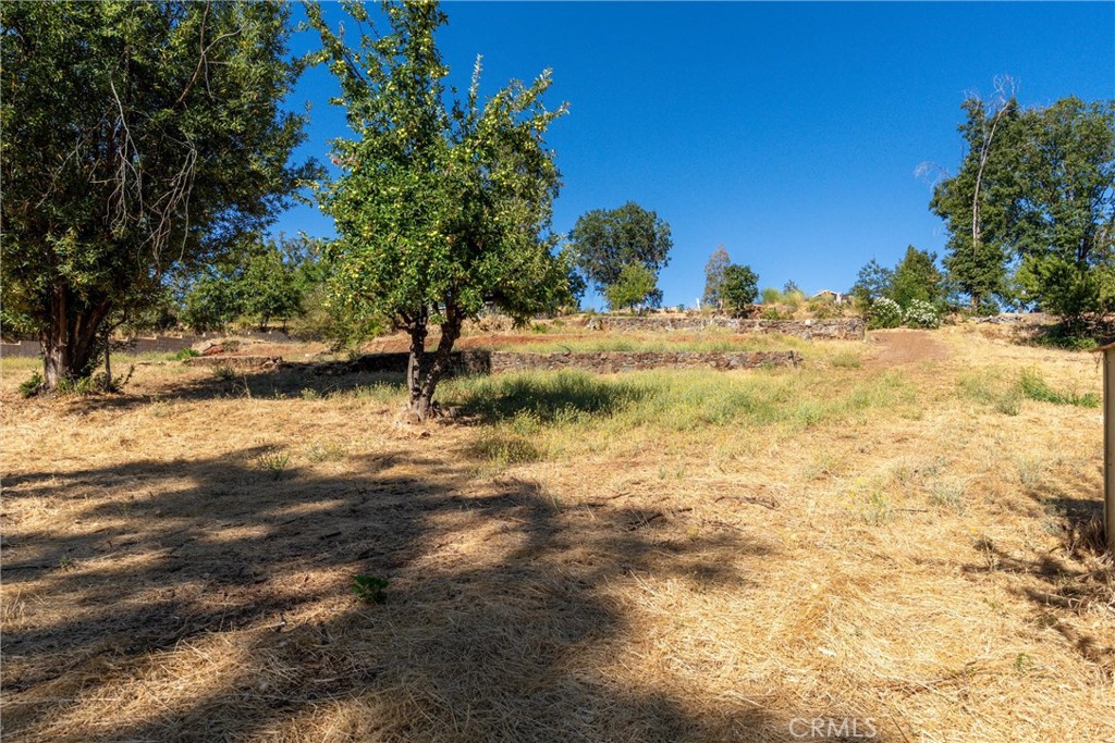 1557 La Grand View Road Paradise, CA 95969 - Photo 17 of 28 Gallery Image 17
