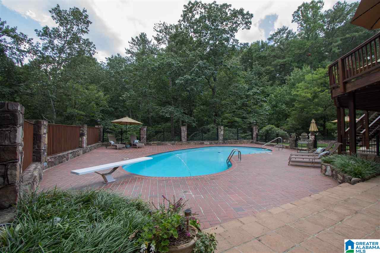 3986 Spring Valley Road Birmingham, AL 35223 - Photo 33 of 46
