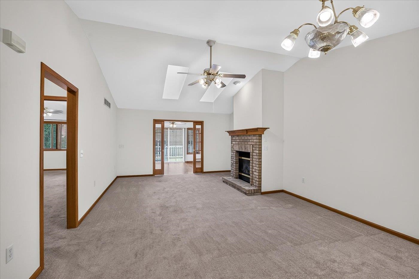 622 Springbrook Circle, Unit 43 DeForest, WI 53532 - Photo 17 of 82 Gallery Image 17