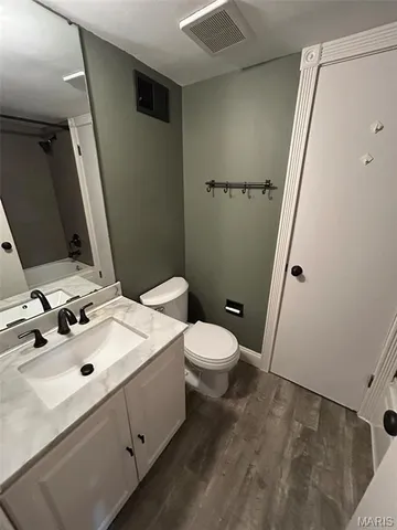 $1,850 | 837 Portsdown Road, Ballwin, MO 63011