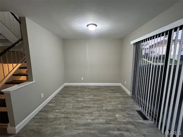 $1,850 | 837 Portsdown Road, Ballwin, MO 63011