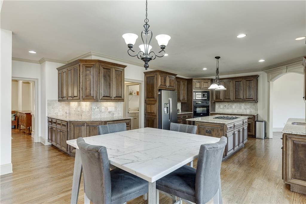 704 Old Cumming Road Sugar Hill, GA 30518 - Photo 17 of 90