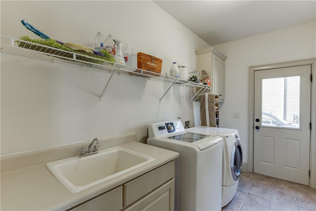 704 Old Cumming Road Sugar Hill, GA 30518 - Photo 29 of 90