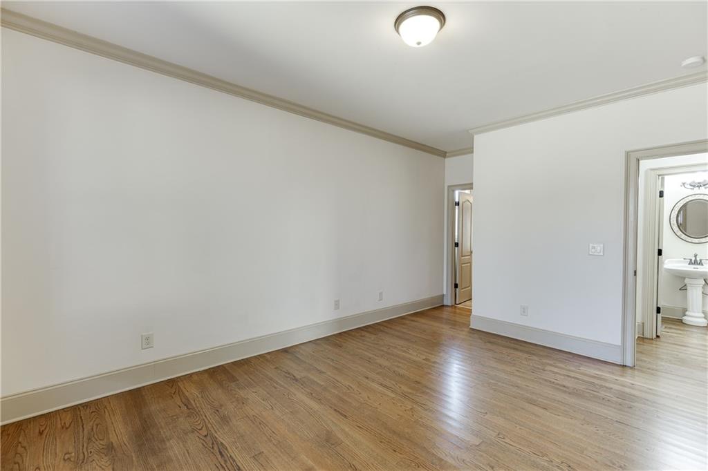 704 Old Cumming Road Sugar Hill, GA 30518 - Photo 33 of 90